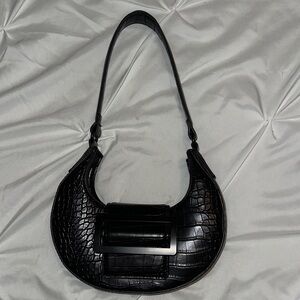 Forever 21 Black Crocodile-Embossed Shoulder Bag